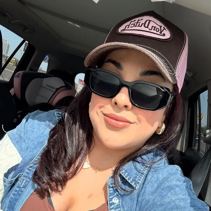 @anelyylopez