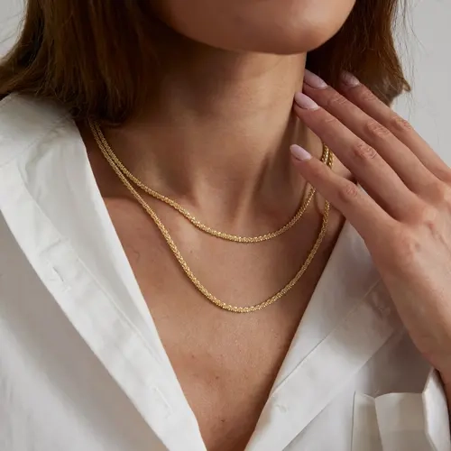 VENOCO Women's 14 Karat Gold Plated Dainty Premium Jewelry Necklace 2-Piece Set - Double Structure, Rhinestone Decor, Chunky Gold Tone Necklaces, Jewelry Stack, Casual Daily Wear