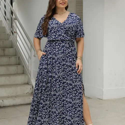 Plus Size Ditsy Floral Print Pocket Split Thigh A Line Dress, Boho Bohemian Fashion Flounce Sleeve V-Neck High-Waisted Fitted Dress for Daily Holiday Wear, Women Clothing for Summer, Casual wear, Casual Boho Sundress
