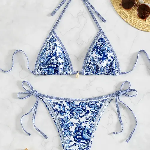 Women's All Over Print Bikini Set, Chic Halter Neck Swim Bra & Tie Side Swim Thong, Ladies Swimsuit for Summer Beach Holiday Vacation, Halter Bikini Top Bikini Swimsuits, String Triangle Swimsuits, Stylish Bikini Set
