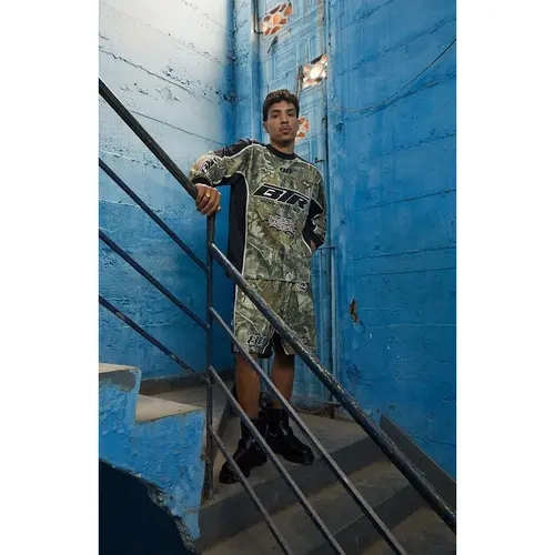 Pacsun Men's Camo Mesh Long Sleeve Jersey
