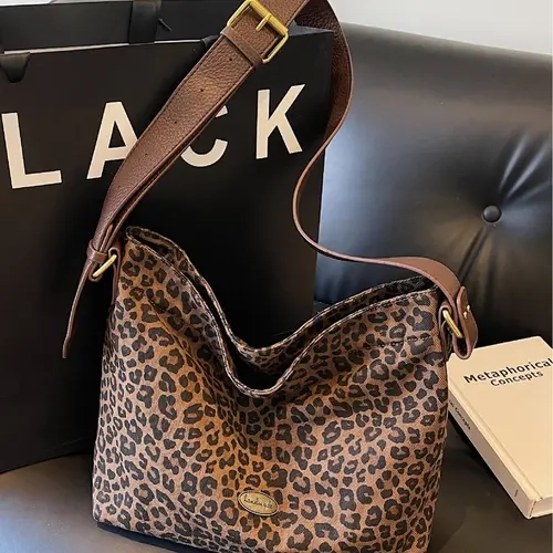 Women's Large-Capacity Casual Crossbody Bag, Simple Commuter Shoulder Purse and Versatile Handbag for Daily Use, Fashion Crossbody Purse