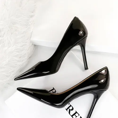 Valentine's Day Women's Fashionable Solid Color Stiletto Heels, Elegant Pointed Toe High Heels for Party, Daily Clothing Decor for Women & Girls