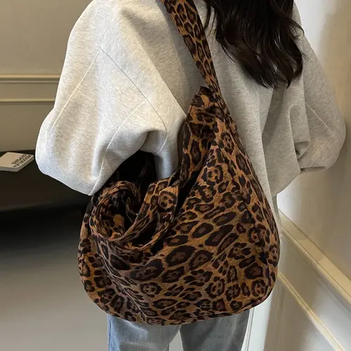 【Black Friday】Fashion Large Capacity Leopard Print Tote Bag, Casual Bag for Women for All Seasons, Stylish and Trendy Shoulder Bag