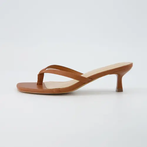 Cushionaire Women's Miami Kitten Heel Sandals - Soft Vegan Leather Thong Heeled Sandals with Memory Foam Padding & Non-Slip Outsole for All-Day Comfort, Comfortable Heels for Summer