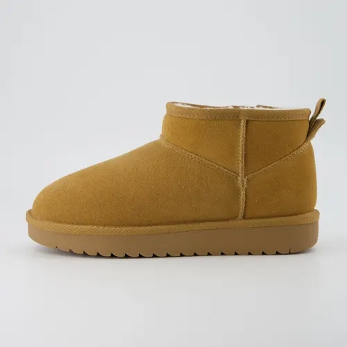 Cushionaire Hip Genuine Leather Ankle Boots for Women | Classic Everyday Ankle Boots with Comfortable Fit | Stylish Fall and Winter Boots for Casual Outfits