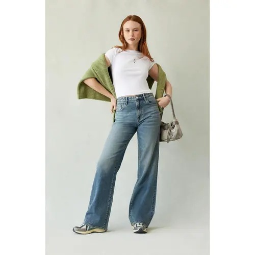 Pacsun Women's Madison High Waisted Girlfriend Jeans Medium Indigo