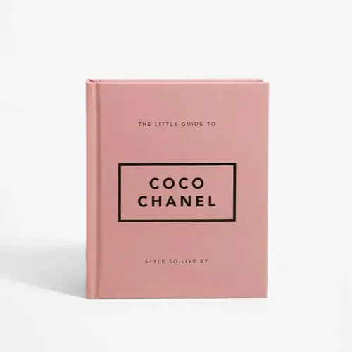 [BOOK/LIBRO] The Little Guide to Coco Chanel: Style to Live by - Orange Hippo! English Inspirational Hardcover Biography, Coco Wit & Wisdom, 192 Pages, Over 170 Quotes, 0.5lb, 5.43" H X 4.57" L X 0.79" W, No Perfume Included, Gift for Fashion Lovers