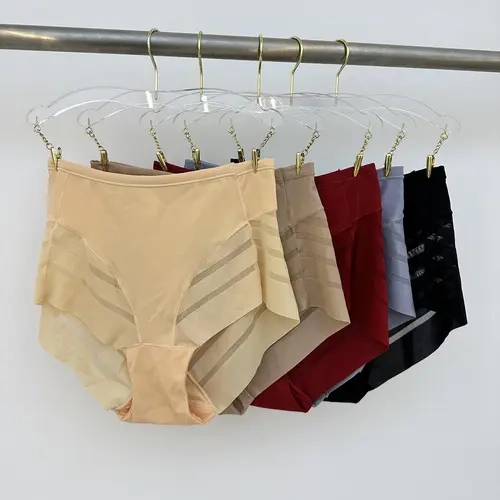 Women's Breathable Minimalist Contrast Lace Underwear Set, Comfortable Natural Waist Design, Thin Fitted Panties for All Seasons