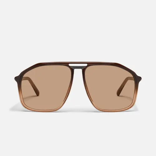 QUAY - STUDIO SESH Oversized Navigator Sunglasses with Tubular Arms & Metal Bridge Details Black Frame