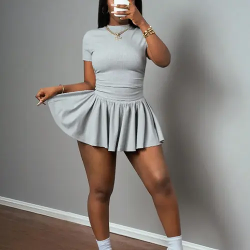 Women's Casual Summer Sports Style Round Neck Short Sleeve T-Shirt + Umbrella Skirt Set Outfit, Two-Piece Knit Fabric, All Seasons Clothes