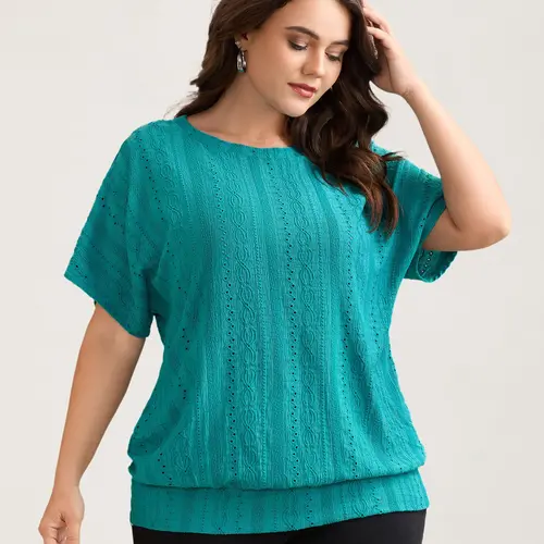 BloomChic Eyelet Trim Stretchy Textured Plain Top 【M-6XL】