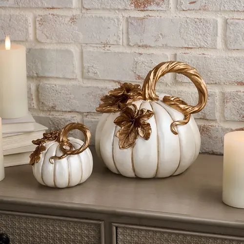Set of 2 Pumpkins with Leaves by Valerie