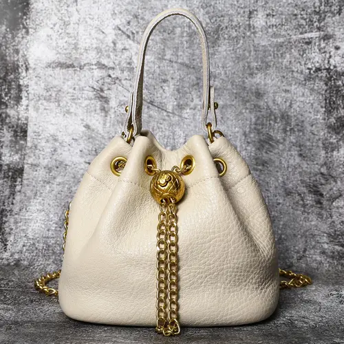 Ladies' First-Layer Cowhide Bucket Bag - Genuine Leather Shoulder Bag for Women with Gold-Colored Hardware, Detachable Chain-Studded Shoulder Strap, Contemporary Unique Purses, Multifunctional Multi-Way Fashion Accessory