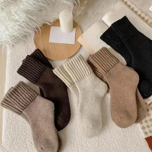 Women's Solid Mid-calf Socks, Casual Soft Comfy Warm Socks for Fall & Winter, Women's Socks for Daily Wear