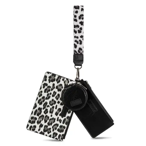 Wrangler Western Wristlet Wallet for Women Large Rfid Wallet with Detachable Strap