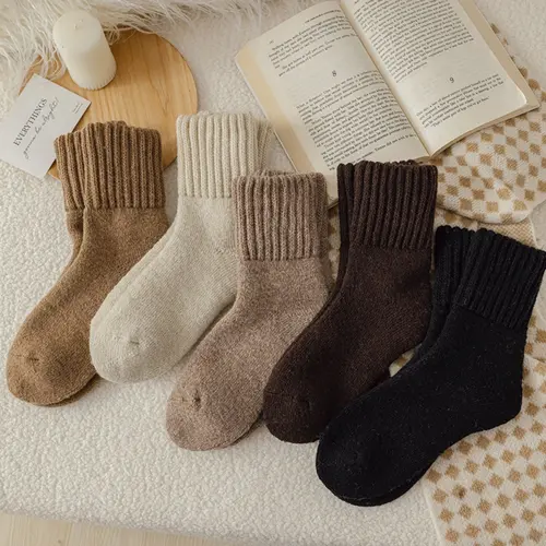 Women's Classical Mid-Calf Polyester Knitting Socks - Simple, Casual, Minimalist, Cozy, Soft, Warm Basic Solid Underwear for Fall & Winter Everyday Wear, Ideal Gifts for Women