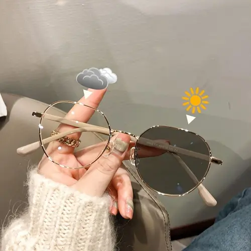 Women's Vintage Style Casual Eyeglasses - 1 Pair Metal Cat-Eye Frame, Photochromic Photosensitive Lenses, Trendy Casual Eyeglasses, Shifts with Light, Fashion Eyewear Accessory