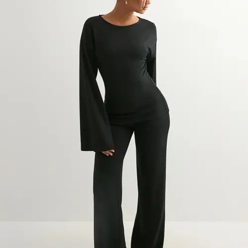 Women's Fashion Basic Aesthetic Solid Color Casual Round Neck Flare Long Sleeve Top & Straight Leg Pants Set, Loose Pant Sets, Comfortable Soft Modest Muslim Casual Outfits for Spring & Autumn, Fashion Clothing Set, Womenswear Clothes