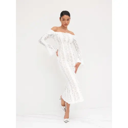 Cider Lace Off-shoulder Floral Knotted Maxi Dress