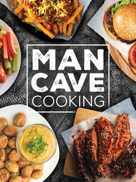 USED-Man Cave Cooking by Publications International Ltd (Paperback)