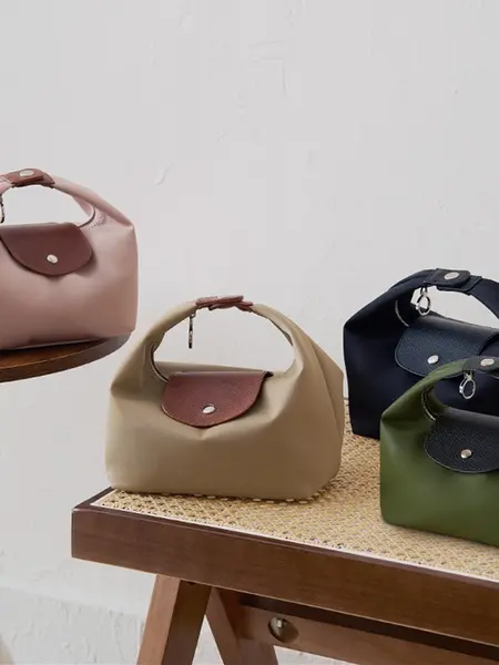 DURV Minimalist Crescent Bag for Women, Lightweight Nylon Shoulder Purse with Adjustable Strap, Casual Everyday Handbag