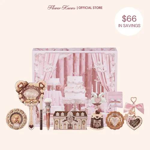 Flower Knows Teddy Kiss Set, Complete Cosmetics & Accessories Set, Multi-Pack Gifts for Women, Facial Makeup Set, #sohochic, Ideal for Christmas gift, Black Friday