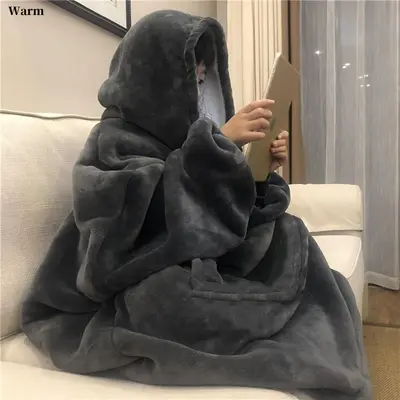 Oversized Cozy Hoodie Blanket - Super Soft Reversible Fleece Sweatshirt with Kangaroo Pocket, Machine Washable, Boho Style, Ideal for Christmas Gifting