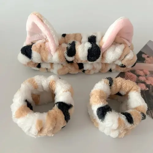 3 Pcs Cute Cat Ear Leopard Print Plush Headband For Women Girls Spa Washing Face and Makeup Headband Elastic Moisture Resistant Sleeves Wrist Strap