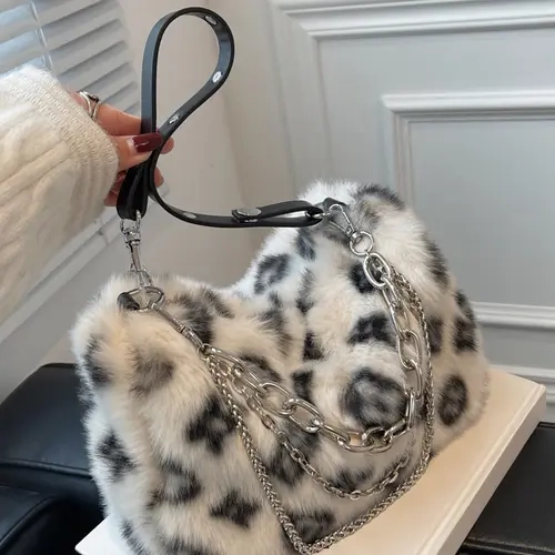 retro personalized leopard print plush Fluffy crossbody bag, Crossbody fashion bag, with multiple chain decorations, can accommodate mobile phones, headphones, lipstick, suitable for dates, parties