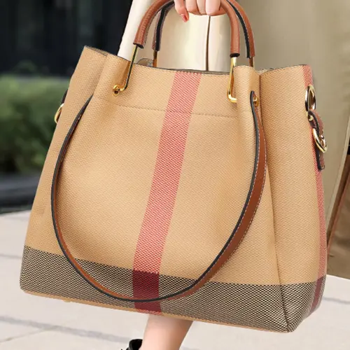 Elegant Zippered Handbag for Women, Patterned Crossbody and Shoulder Bag, Casual Handbag and Daily-Use Accessory