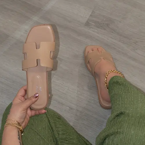 Sydney - Women's Comfort Insole Square Toe Slippers Faux Leather Slide Sandals for Everyday Wear Open Toe Summer Plain Pattern Synthetic Material