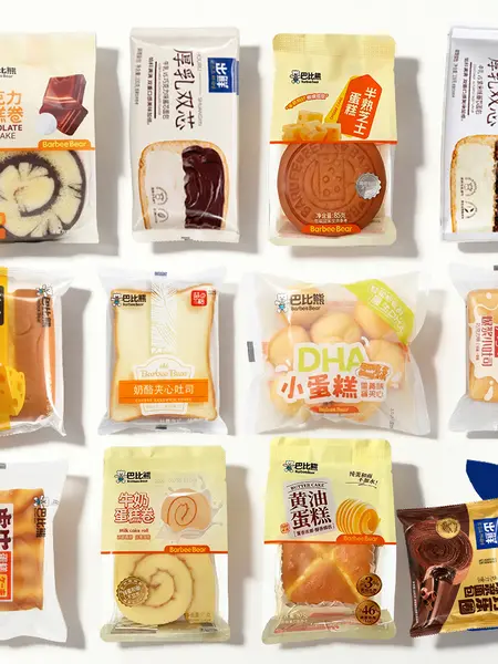 Exotic Asian Snack Box Set Includes 12 ltems.It's a filled - center toast and a kind of leisure snack.