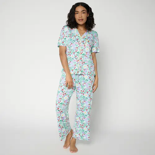 MUK LUKS Contrast Trim Notch Collar and Cropped Pant Pajama Set