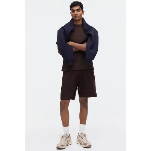 H&M Regular Fit Sweatshorts