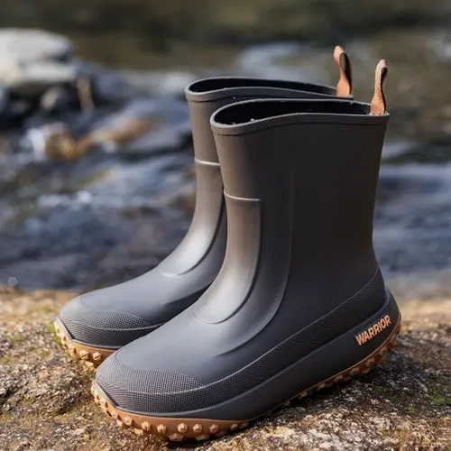Men's Round Toe Slip-On Waterproof Non-Slip Shoes Boots, Comfortable Fashion Design, Perfect for Casual Wear, Durable Material, All-Season Use