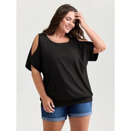 BloomChic Supersoft Cut-Out Shoulder T-Shirt 【M-6XL】
