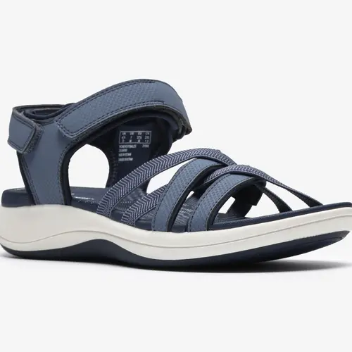 Clarks Cloudsteppers Sport Sandals -Mira Shore