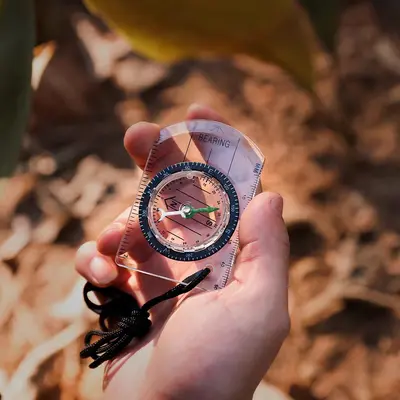 Mini Acrylic Scale Analog Compass with Lanyard, Rugged Outdoor Map Navigation Tool for Hiking, Camping, Analog Compass Compasses, Rugged Outdoor Compasses