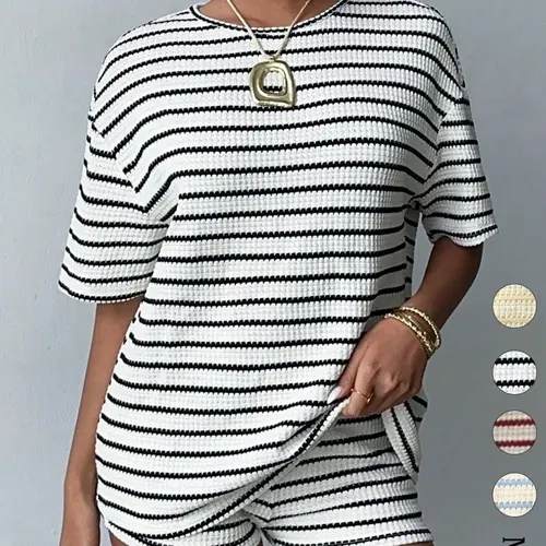 Women's Striped Loose Fit Two-Piece Set, Casual Round Neck Short Sleeve T-Shirt & Elastic Waist Shorts, Summer Wear, Womenswear