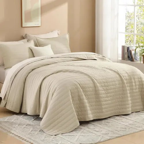 【Deals For You Days】Litanika 3-Piece Quilt Bedding Set - Breathable, Soft Reversible Coverlet, Lightweight Bed Comforter Set, Available in All Sizes & Colors, Bedding Sets
