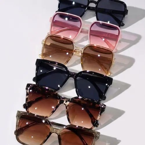 6 Pairs Fashion Sunglasses for Women, Fashionable Sunglasses, Metal & PC Frame, Casual Trendy Streetwear Style, for Daily Commute, Street Style, Vacation and Road Trip, Stylish All-Season Sunglasses