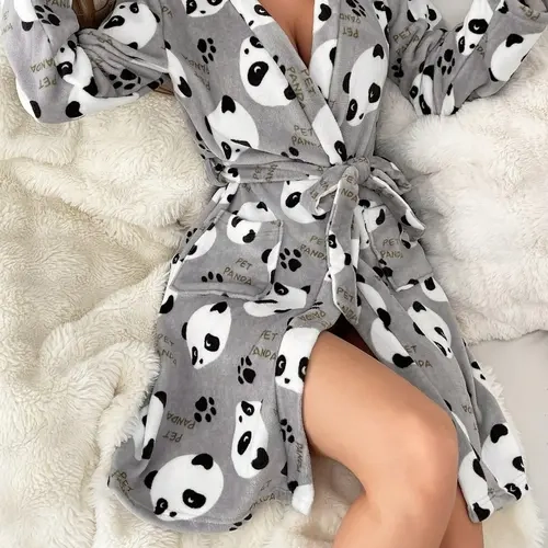 Women's Long Sleeve Fuzzy Animal Bathrobe Loungewear, Nightwear, Casual, Soft Skin-Friendly, Absorbent and Fluffy, Warm with Adjustable Elastic Design, Pockets Included, Belted Robe, Ideal for Home Wear