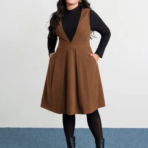 BloomChic Women's Plus Size Timeless Cable Knit Casual Dress - Deep V-Neck Sleeveless Midi with Side Pockets, Smooth Pull-On Polyester Fabric, Breathable, Comfy, Army, Everyday, Simple, Cold Wash, Cool Iron, Curvy-Friendly Mid-Length, Plus Size Friendly,，