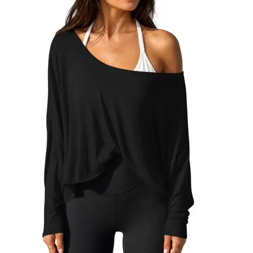 Fisoew Women's Off-Shoulder Batwing Sleeve Blouse - Oversized Stretchy Asymmetric Hem Top, Casual Outdoor Women's Clothes for Gym, Asymmetric Hem Tops