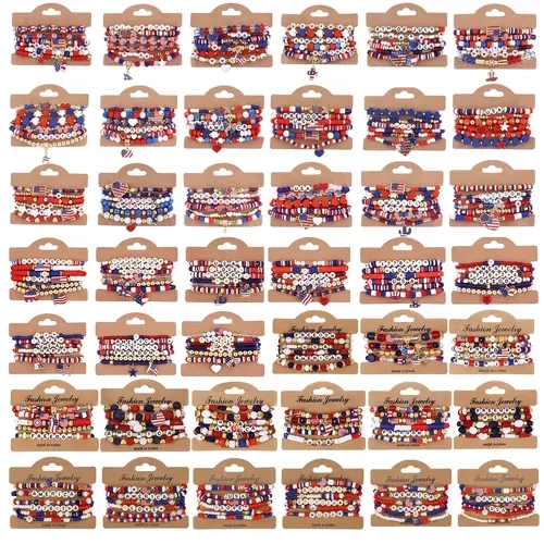 Female Patriotic Flag Acrylic Beaded Stretchy Bracelets - 32pcs Bulk Resin Stackable Jewelry, Fourth of July Casual Wear Accessories, 250th Independence Day Party Favors, Elastic Bracelet for Women