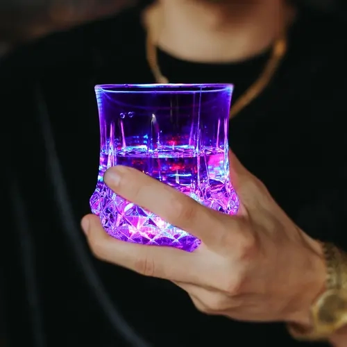Drinking Glasses Set - 2/4/6 Round Reusable Acrylic Shots, Liquid-Activated Sparkle, Multi-Color LED Lights, Penny Twist Power, Glowing Dining Supplies, Bar Party Favors, Birthday Gifts