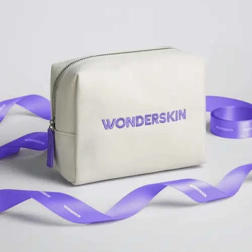 Wonderskin The Life-proof Beauty Bag
