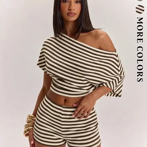 Women's Striped Crop Top & Elastic Shorts Set, Lightweight Stretch Fabric, Casual Slim Fit, Ideal for Daily Commute & Vacation Wear, Fashion Clothing Set