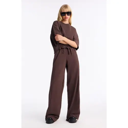 Strollin' Around Pant Set - Chocolate